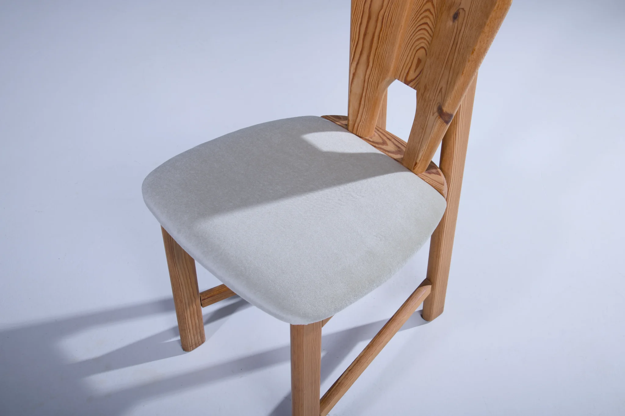 Designstoel te koop bij studio menzel