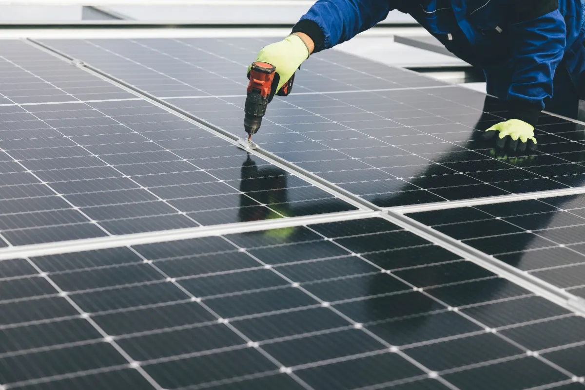 Prins Elektro elektricien instaleren zonnepanelen